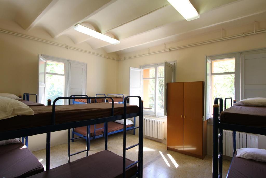 Alberg Roques Blanques Ribes De Freser Room photo
